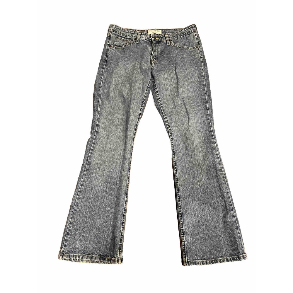 Levi Strauss Signature Women Size 8 (32x30.5) Low Rise Stretch Bootcut Jeans